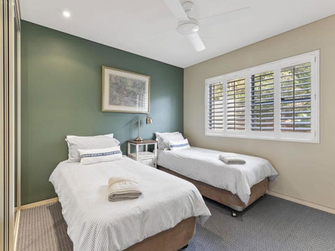 Aqua Shores Penthouse - Taree Accommodation 6