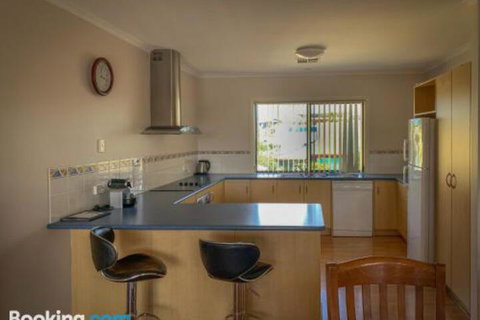 Endeavour 6 - Taree Accommodation 1