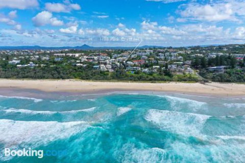 Ultimate Beachfront Living Sunshine Beach - Taree Accommodation 5