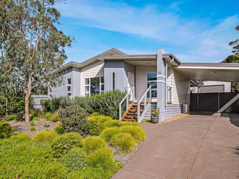 A Perfect Ten - Taree Accommodation 6