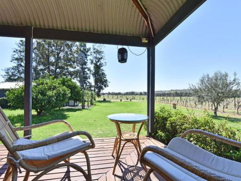 Soldiers Cottage Picturebook Vineyard Home - Taree Accommodation 4