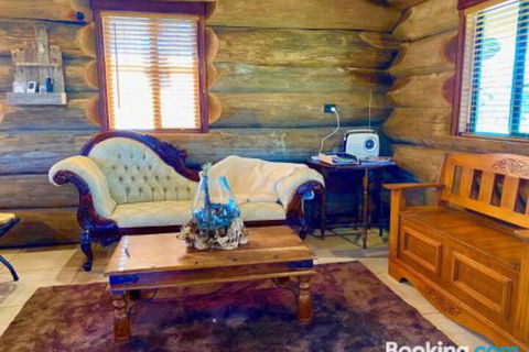 Amarina Farm Stay & Gardens - Taree Accommodation 3