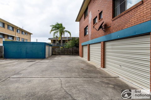 Air Conditioned Unit Stones Throw To The Waterfront - Taree Accommodation 0