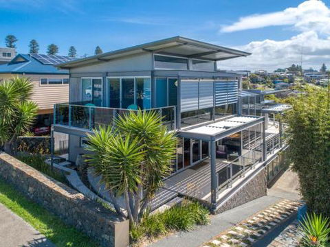 TASMAN DRIVE Gerringong 4pm Check Out Sundays - Taree Accommodation 6