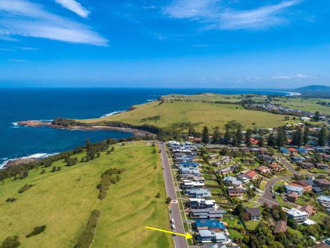 TASMAN DRIVE Gerringong 4pm Check Out Sundays - Taree Accommodation 1