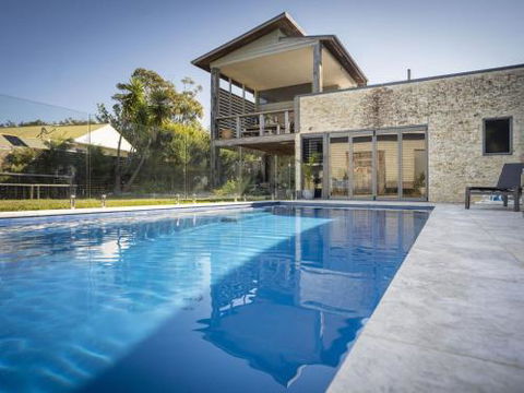 ARALUEN HOUSE Werri Beach 4pm Check Out Sundays - Taree Accommodation 0