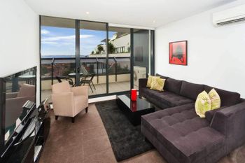 Location Views & Style - Taree Accommodation 0