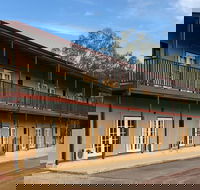 Settlers Hotel York - Taree Accommodation