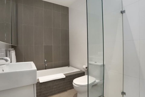 Kew Luxurious Townhouse - Taree Accommodation 4