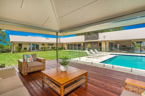 A PERFECT STAY - Serene Myocum - Taree Accommodation 4