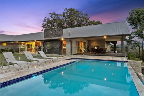A PERFECT STAY - Serene Myocum - Taree Accommodation 5