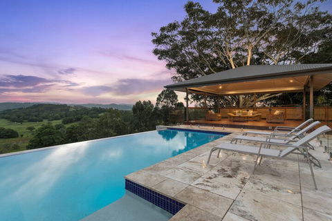 A PERFECT STAY - Serene Myocum - Taree Accommodation 6