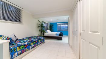 Shute Thru - Taree Accommodation 6