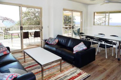 At Cylinder Unit 3 - Taree Accommodation 7