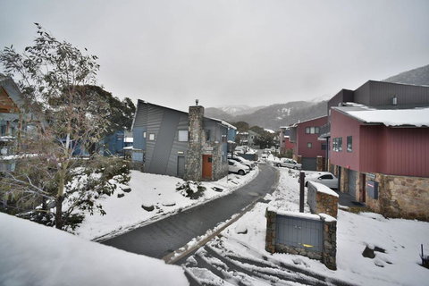 Blues Air 4 - Taree Accommodation 4