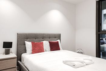 Zenith Melbourne Central - Taree Accommodation 3