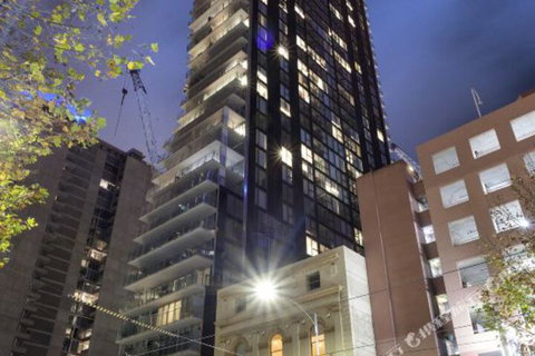 Zenith Melbourne Central - Taree Accommodation 0
