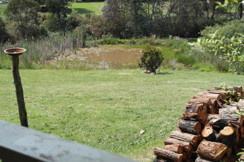 Creswick Cabin Retreat - Taree Accommodation 3