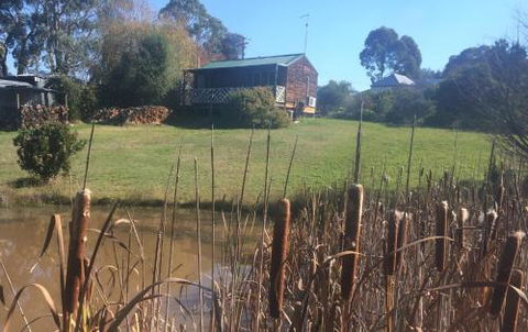Creswick Cabin Retreat - Taree Accommodation 2