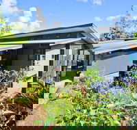 Shoreline 31 Renovated Upmarket 2 Bedrooms Ocean View Near Marina With Golf Buggy - Taree Accommodation