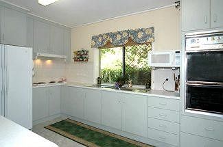 Ambience Holiday Apartments - Taree Accommodation 3