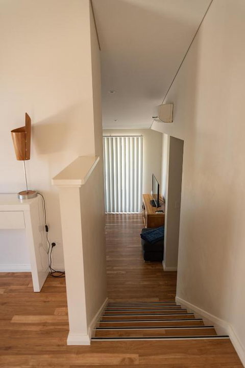 17 By The Sea - Dunsborough - Taree Accommodation 1