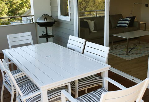 The Villa Dunsborough - Taree Accommodation 1