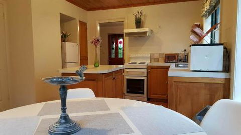 3 Batten Street - Taree Accommodation 3