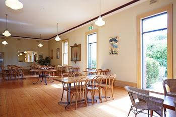 Whitehall Guesthouse Sorrento - Taree Accommodation 2