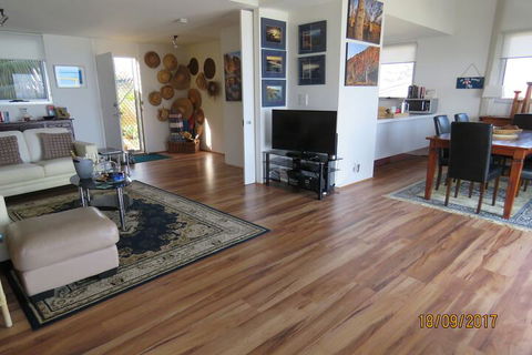 Beach Front The Wedge - Adults Only - Taree Accommodation 7
