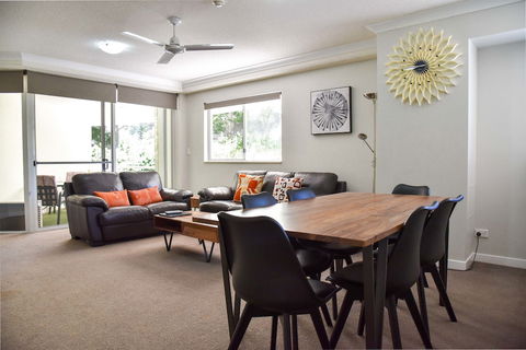 Founda Gardens Apartments - Taree Accommodation 3