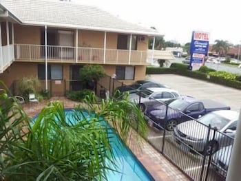 Chermside Motor Inn - Taree Accommodation 0