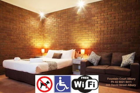 Fountain Court Motor Inn Albury - Taree Accommodation 0