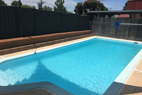 Camellia Motel - Taree Accommodation 4