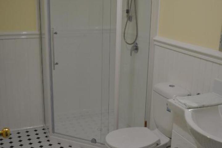 Bushy Park TAS Taree Accommodation