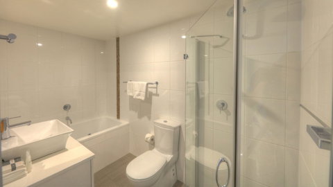 Snowgoose Apartments - Taree Accommodation 3