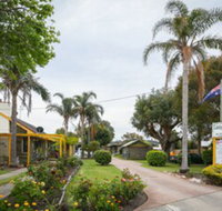Lazy Acre Log Cabins - Taree Accommodation