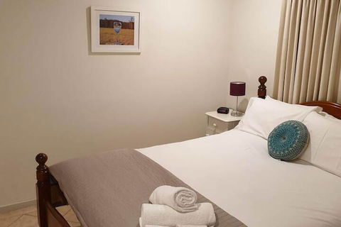 Misty Glen Cottage - Taree Accommodation 5