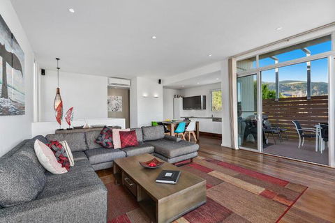 The Lane House - Taree Accommodation 1