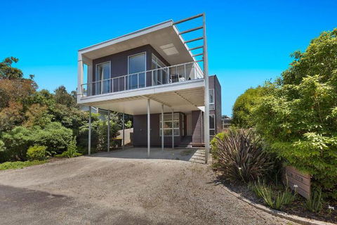 The Lane House - Taree Accommodation 5