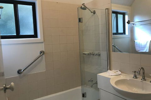 Edgewater Terraces At Metung - Taree Accommodation 7