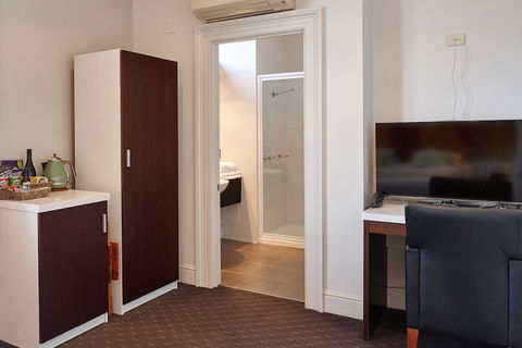 Auldington Hotel - Taree Accommodation 5