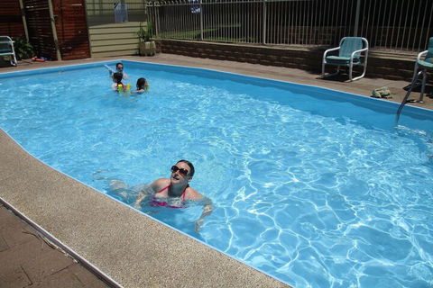 Anchorbell Holiday Apartments - Taree Accommodation 4