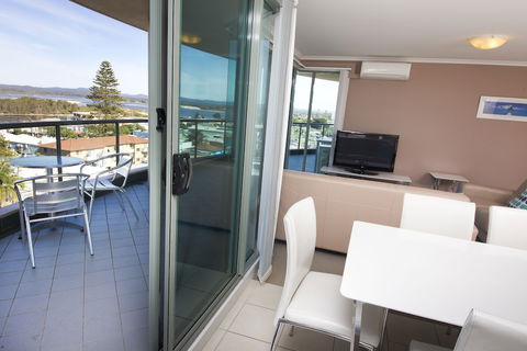 Sails Luxury Apartments, Forster - Taree Accommodation 6