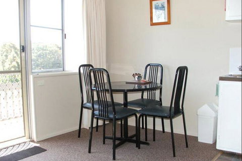 Inlet Views Holiday Lodge Motel - Taree Accommodation 6