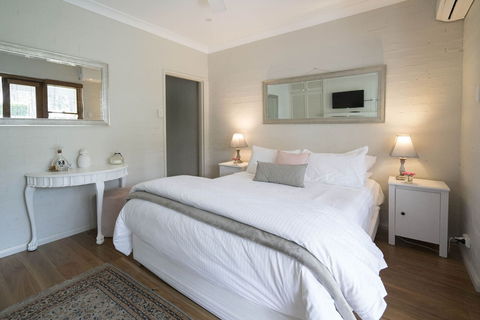 Thistle Hill Guest House - Taree Accommodation 6