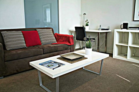 Adelaide DressCircle Apartments North Terrace - Taree Accommodation 1