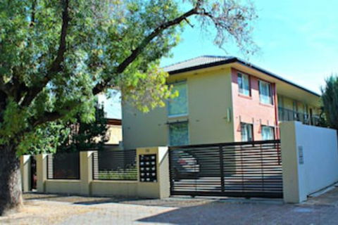 Adelaide DressCircle Apartments Childers Street - Taree Accommodation 0