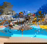 Discovery Parks  Lake Bonney - Taree Accommodation