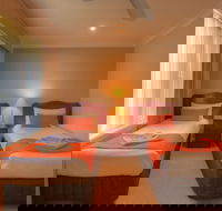 Endeavour Court Motor Inn - Taree Accommodation